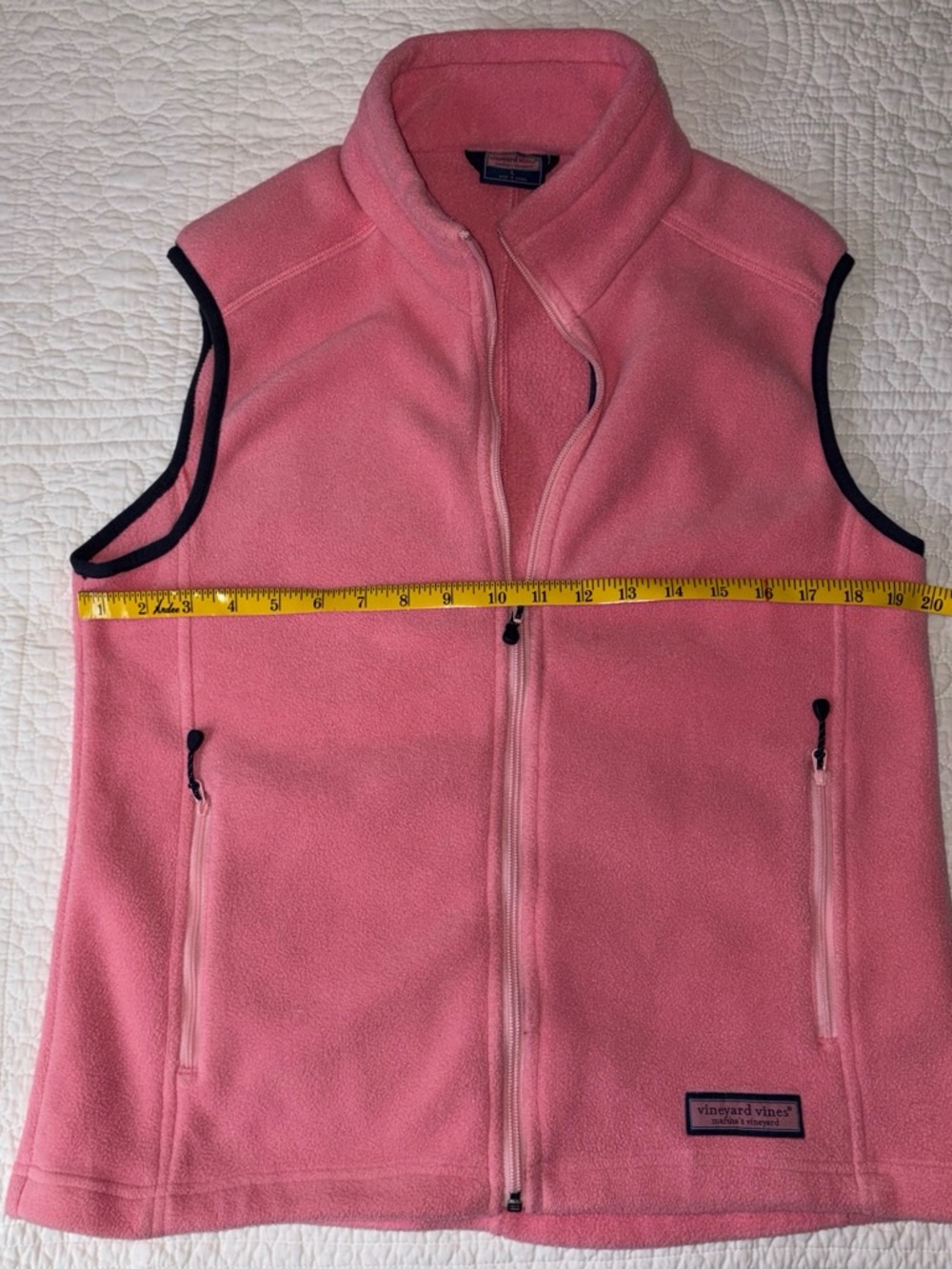 Vineyard Vines Pink Fleece women’s Vest with Navy Trim